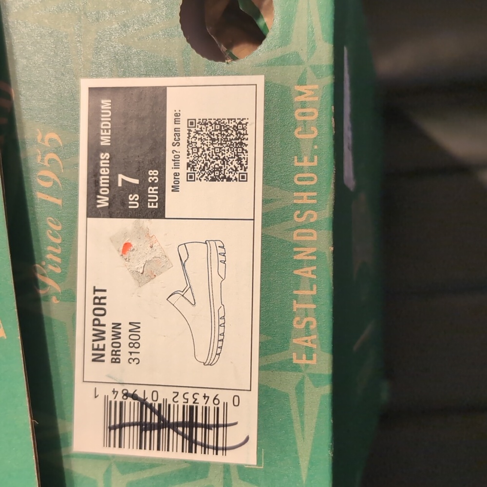 Shoes - Picture 2 of 2